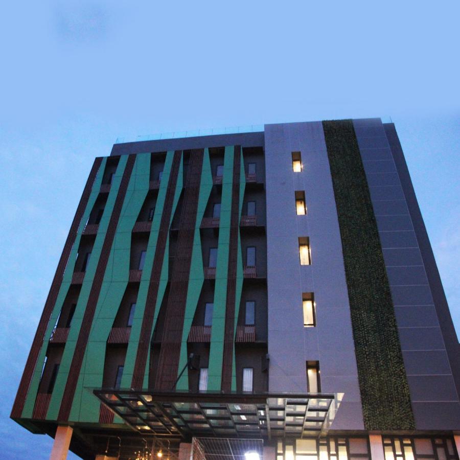 De Paris Hotel Medan Buitenkant foto